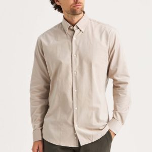 Beige manchesterskjorta
