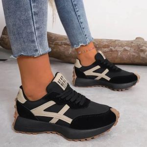 Sneakers dam, textil — bekväma med panelöverdel och snörning