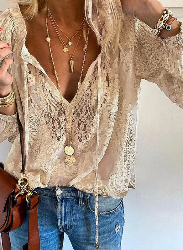 Blus dam, boho — v-ringning och spetsdetaljer i linne - Bild 6