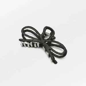 Luster Bow Hair Claw