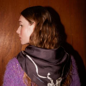 Bowtora Sia Scarf