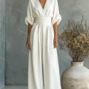 Elira | Essential V-ringad jumpsuit